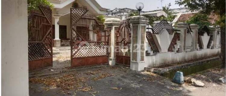 Sam Ratulangi Pusat Kota Jombang 1