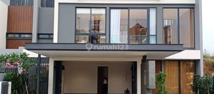 Dijual Rumah Mewah Lyndon West Navapark Full Furnished 1