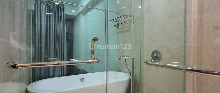 Apartemen Kemang Village Tower Ritz 3 BR Furnished Tinggi Jakarta Selatan 1