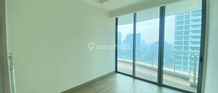 Dijual Apartemen ST Moritz Tower New Presidential 3 KT Unfurnished Lantai Sedang Puri Indah Jakarta Barat 1