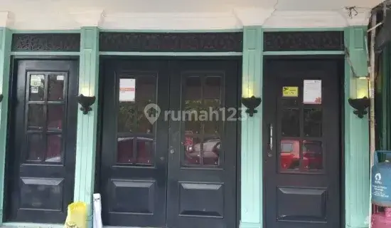 Ruko Puri Indah Raya blok A Puri Indah, Jakarta Barat 1