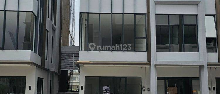 Ruko Hoek Maggiore Junction Paramount Serpong 1