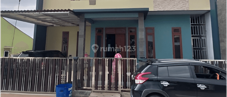 Rumah 2 Lantai Full Renovasi Dekat Simpang Barelang 1