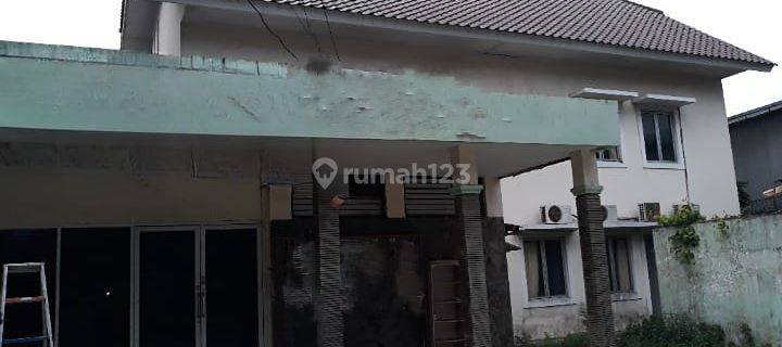 Di Jual Gedung Untuk Usaha di Kelapa Dua Wetan Pinggir Jalan 1