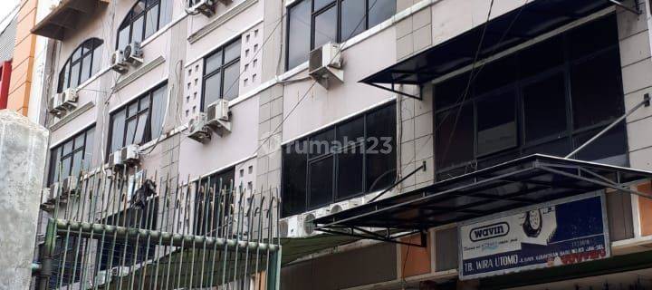 Jual ruko gandeng 5 gandaria kebayoran baru pinggir jalan komersil murah 1
