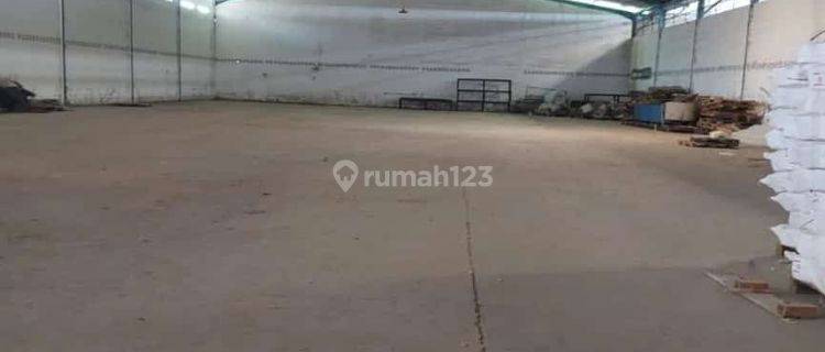 Di jual cepat Murah Gudang Industri Banjaran Bandung Pameungpeuk Tanah luas 4,5 Ha.Siap huni ada Bangunan ( kantor 2 Lt,mess karyawan ,gudang),Kokoh siap huni jarang ada Termurah gudang se Bandung Raya  1