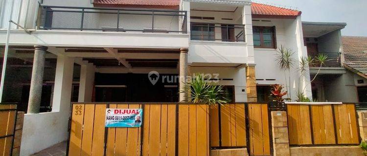 Jual Cepat Rumah Murah Margahayu Raya Dkt Mim Soekarno Hatta,siap Huni Tanah + Bangunan Luas Asri Terawat Harga 1 M An,jarang Ada 2 Lt  1