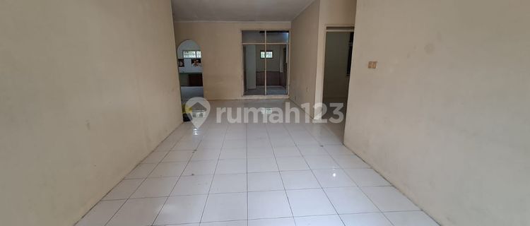 Rumah Kontrakan Terenovasi Unfurnished SHM Ujungberung, Bandung 1