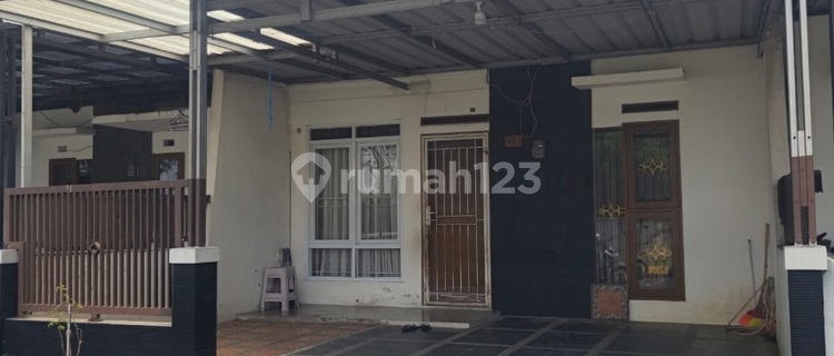 Sell ready-to-occupy house in Pesona Ciganitri cluster near TELKOM University. 1