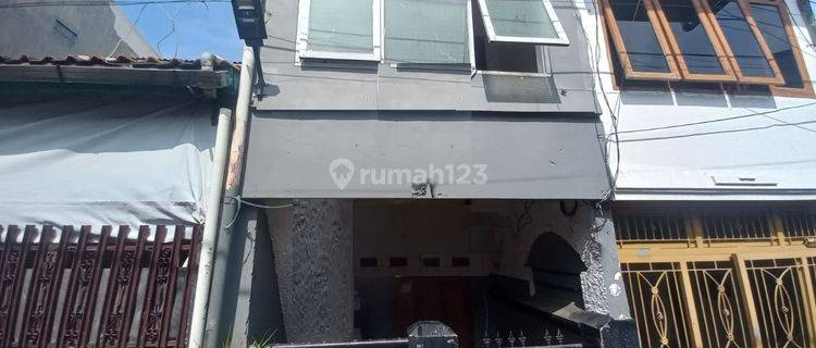 Dijual Rumah Murah 410jt Perumnas Sarijadi, Lokasi Bagus, Butuh Renovasi 1