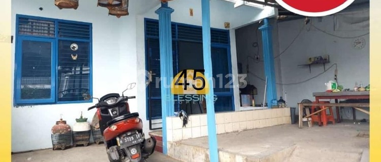 Rumah Bagus Tengah Kota Siap Pakai di Jalan Raya Senjoyo  1