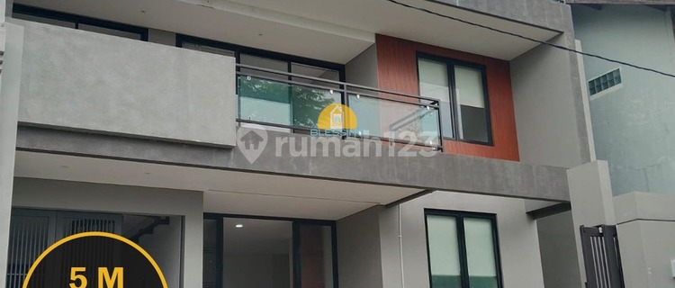 Nice House Ready to Live in Bukit Sari Banyumanik 1