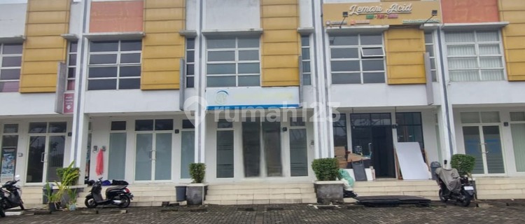 New Flood-Free Ready-to-Use Shop House in Bsb City 1