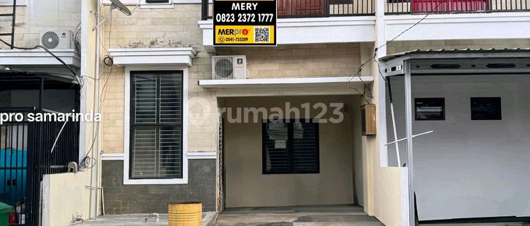 3-storey city roadside shophouse 1