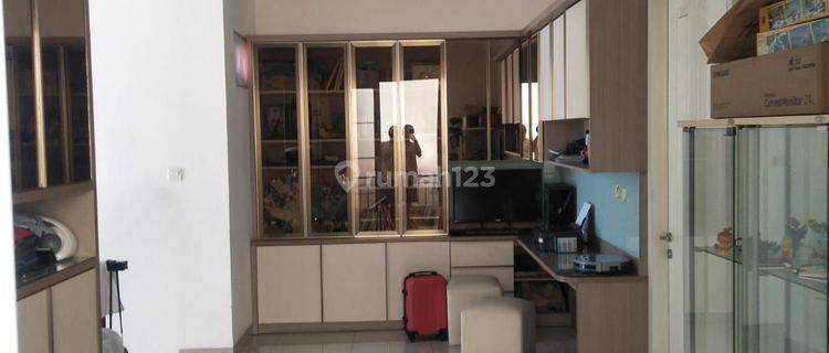 Dijual Cepat Rumah Mewah Cluster Alicante Paramount Gading Serpong 1