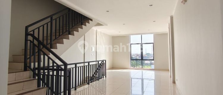 For Rent: 3-Storey Shop House at Summarecon Crown Gading, North Bekasi. 1
