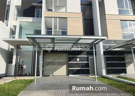 RUMAH GOLF ISLAND MOZART 10x30 ..VIEW GOLF,3 LANTAI MINIMALIS 1