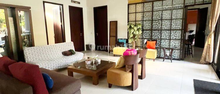 Rumah Besar Mewah di BTD KBP Full Furnished 1