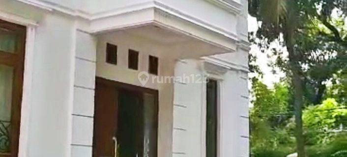 Rumah Kebayoran Baru di Hang jebat SHM 3 Lantai Siap Huni 1