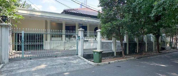 Rumah mega Kuningan Setia Budi Jalan Karang Asem best price 1