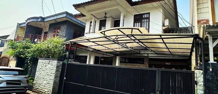 Rumah kebayoran Baru Jalan ciomas dekat SCBD Dan Mabes Polri 1