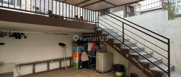 Rumah Strategis Minimalis Cantik di Sayap Pajajaran 1