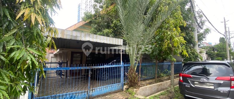 Dijual Rumah Tengah Kota di Jl. Erlangga Raya Semarang 1