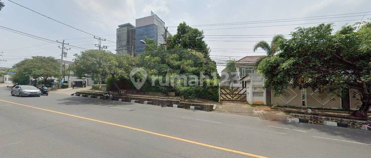 Disewakan Rumah Lokasi Strategis di Jl. Sultan Agung Semarang 1