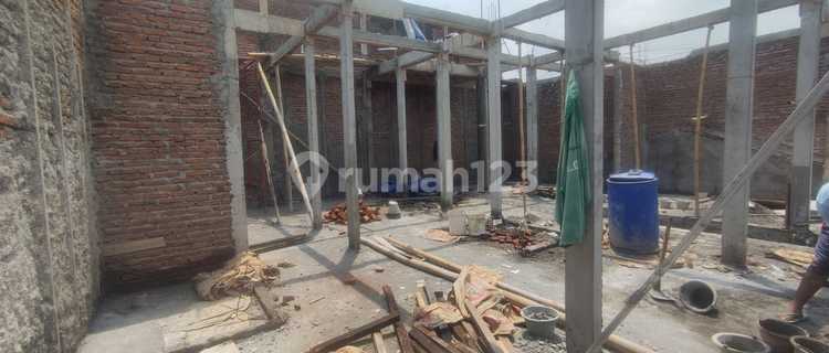 Dijual Ruko Tengah Kota di Jl. Tanjung Semarang 1