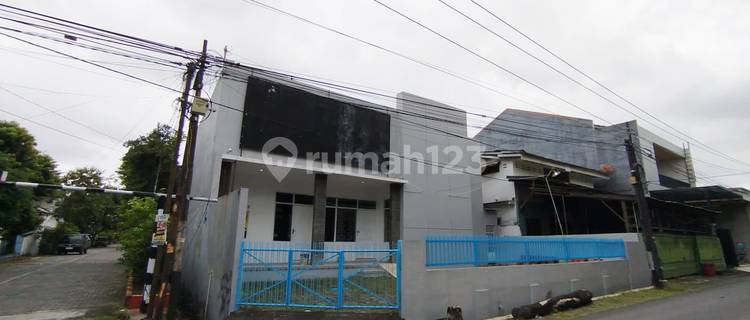 Rumah Siap Huni Lokasi Strategis di Jl. Ronggolawe Semarang  1