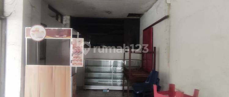 For Rent: Shop House in a Busy Location on Jl. Kaligarang, Semarang 1