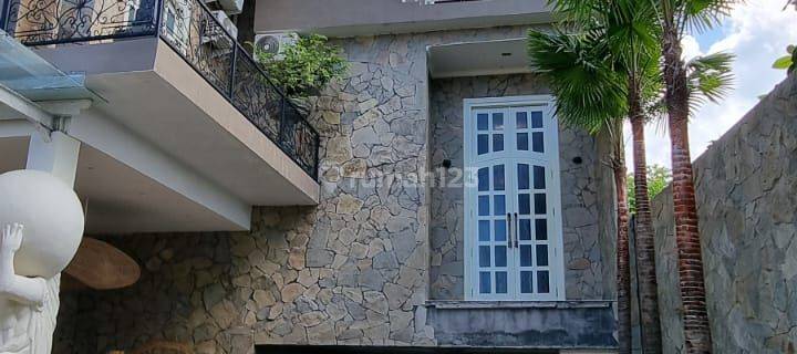 Villa Mewah Full Furnish Puri Gading Jimbaran Bali  1