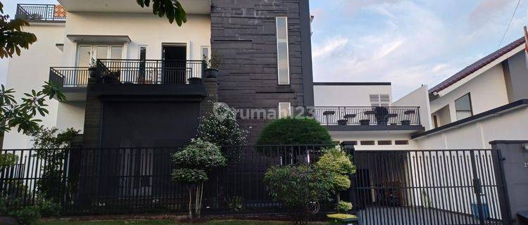 DIJUAL RUMAH MEWAH DI SENTUL 1