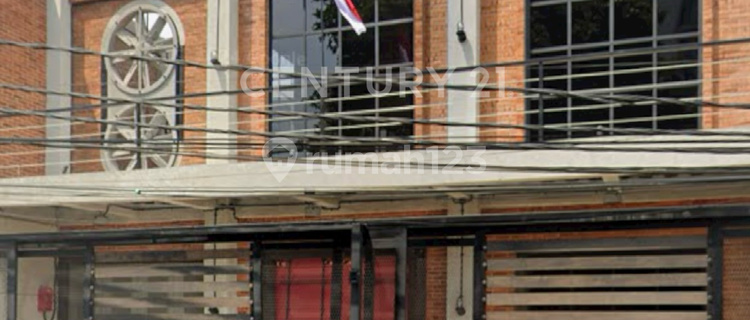 Industrial House Suitable for Business in Setiabudi Area 1