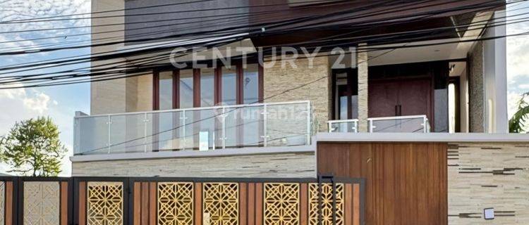 Rumah Mewah 4 Lantai Baru Dibangun Di Jagakarsa  1