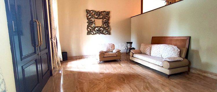 Rumah Mewah Pik Luas 850m2 Hoek Full Furnish Inc Pool Theater  1
