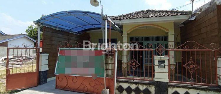 RUMAH PALUR BAGUS MURAH KOMPLEK DOSEN TRIYAGAN 1