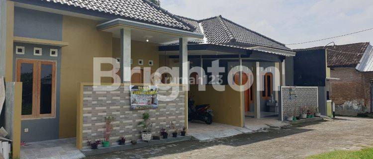 COLOMADU SIAP HUNI ADA CARPORT DEKAT JL ADI SUCIPTO 1