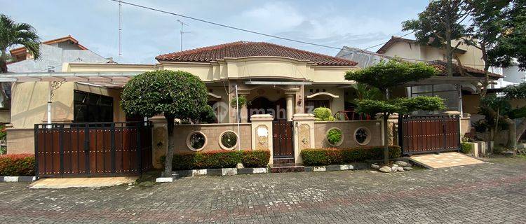 Dijual Rumah 2 Lantai Full Furnished Srondol Bumi Indah Tembalang 1