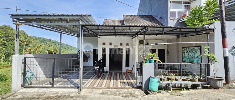 House for Sale in Kalongan, East Ungaran, Near Ungaran Toll Gate 1