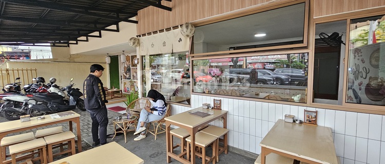 Dijual Tempat Usaha Dan Rumah Kost Jalan Raya Indraprasta 1