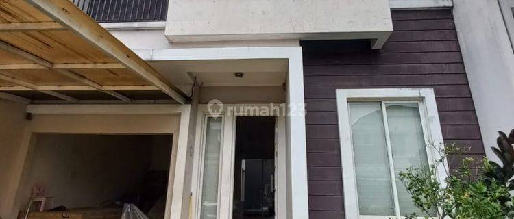 Rumah 2 Lantai Bagus Furnished SHM di Gading Serpong Pondok Hijau Golf, Tangerang 1