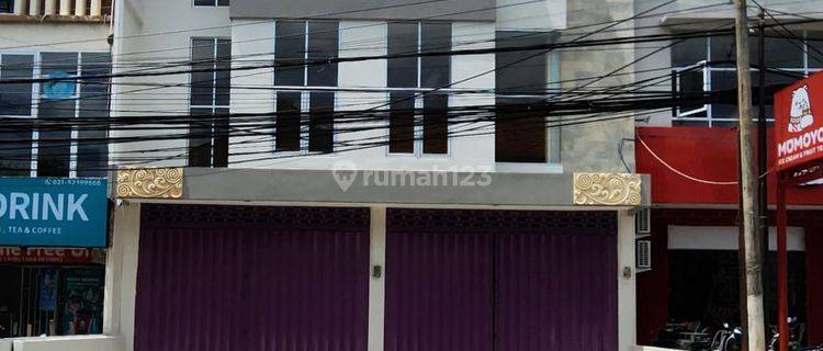 New Shophouse on the Main Road of Taman Griya Jimbaran, strategic, 5 meters away 1