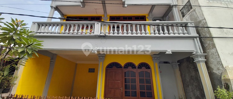 Rumah Jalan Sriwijaya Pusat Kota Semarang Dekat Polda Jateng 1