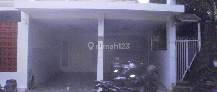 Rumah Dikontrakkan Dalam Perumahan Puri Depok Mas, Posisi di Hook 1