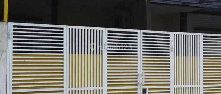 Ruko Bagus 3 Lantai Palmerah, Jakarta Barat, SHM, cocok untuk usaha sekaligus tempat tinggal 1