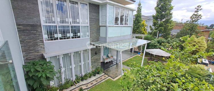 Rumah Luxury Di Area Prestisius Resort Dago Pakar Bandung 1