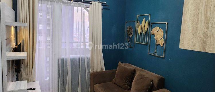 Apartemen Harian di pusat jakarta tipe 2br Green Pramuka City 1