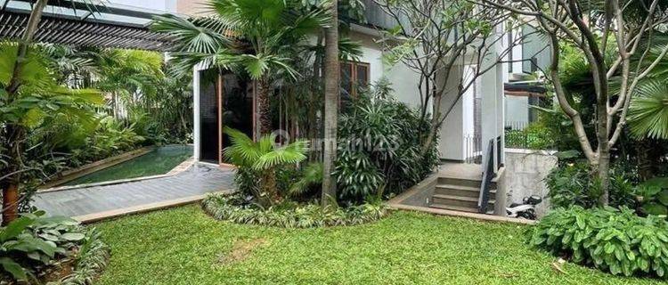 TURUN HARGA !

DIJUAL CEPAT RUMAH SIAP HUNI DI  KUNINGAN - JAYA MANDALA
LUXURIOUS MODERN TROPICAL HOUSE

Luas Tanah 588 m2
Luas Bangunan 850 m2
Bangunan 3 lantai 1