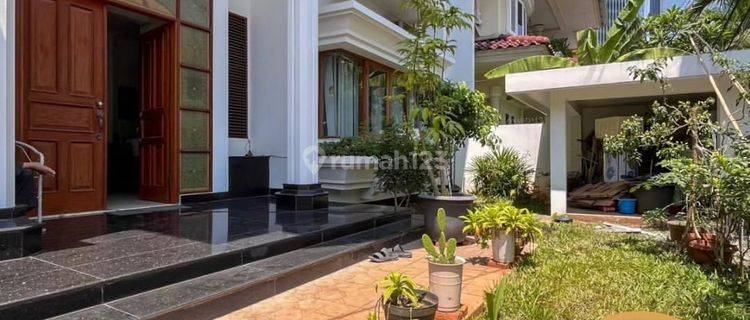 Rumah Minimalis Dalam Townhouse Mega Kuningan, T 383 B 750 1